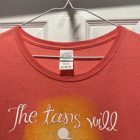 ❤️ 2/$25* ❤️ NWOT - Ladies Short Sleeve Coral Tee - Sz L - Picture 4 of 9